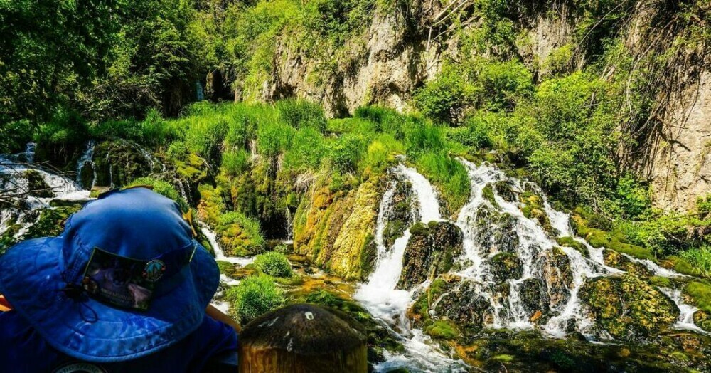 Roughlock Falls, SD
